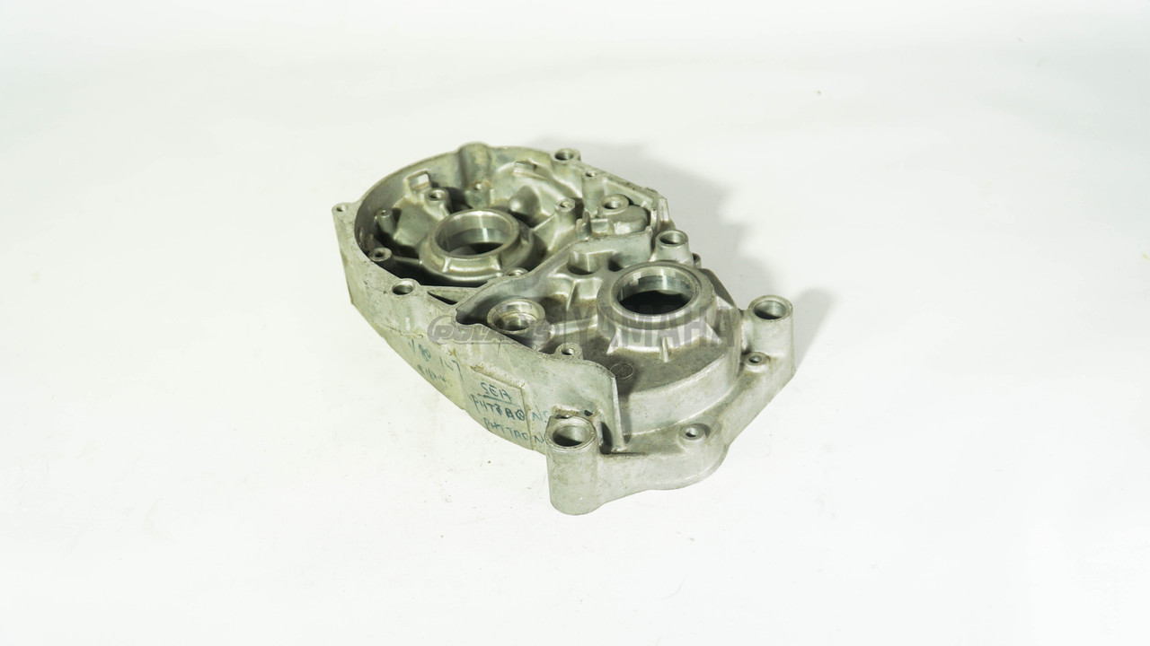 1248 4G21511100 CRANKCASE 1 V80 LH (3)