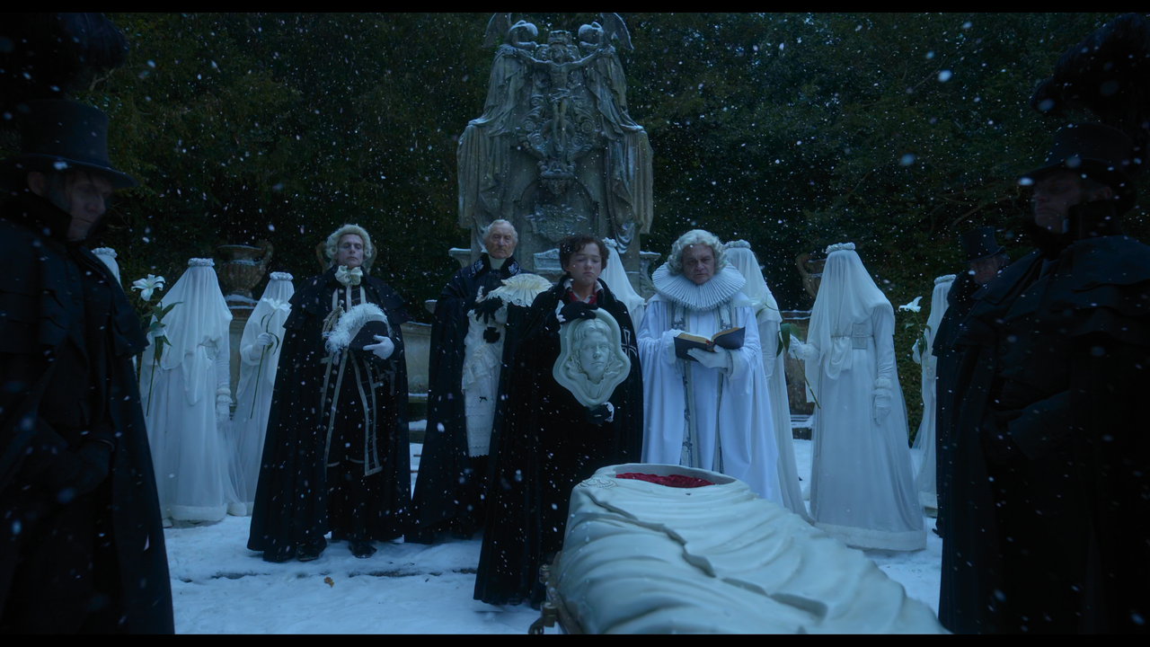 mpv shot Frankenstein 2025 2160p NF WEB DL DV HDR HEVC Нечипорук 00 16 32 0004