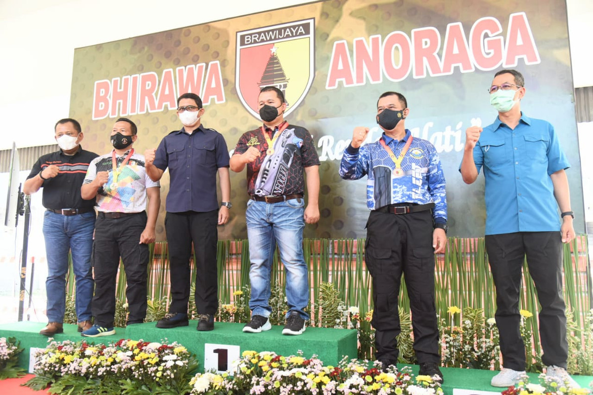 Hadiri Kejurnas Menembak Piala Pangdam V/Brawijaya, Plh Sekdaprov Heru Harapkan Lahir Atlet Penembak Berprestasi dari Jatim