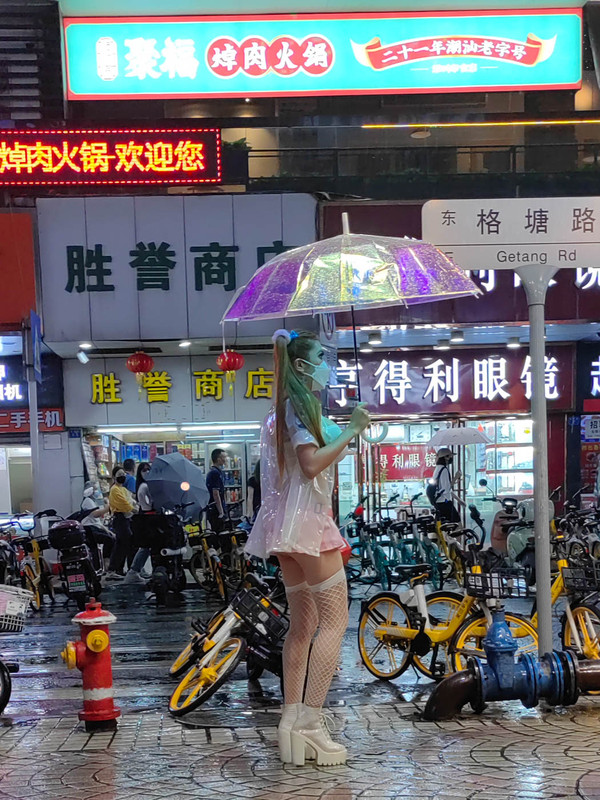 Momo's-Night-Out-40