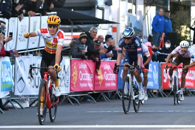 Tobias Halland Johannessen vince la tappa regina dellÉtoile de Bessèges (foto Getty Images) 