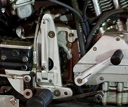 B6C6B2CE-8068-48EC-8865-E9A3E17A68B0