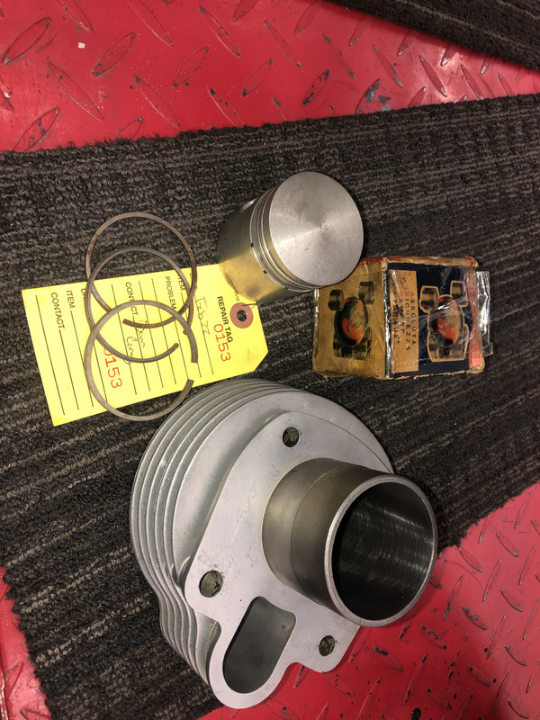 095CAD95-26F9-44A4-9FAF-BD6261A12A9D