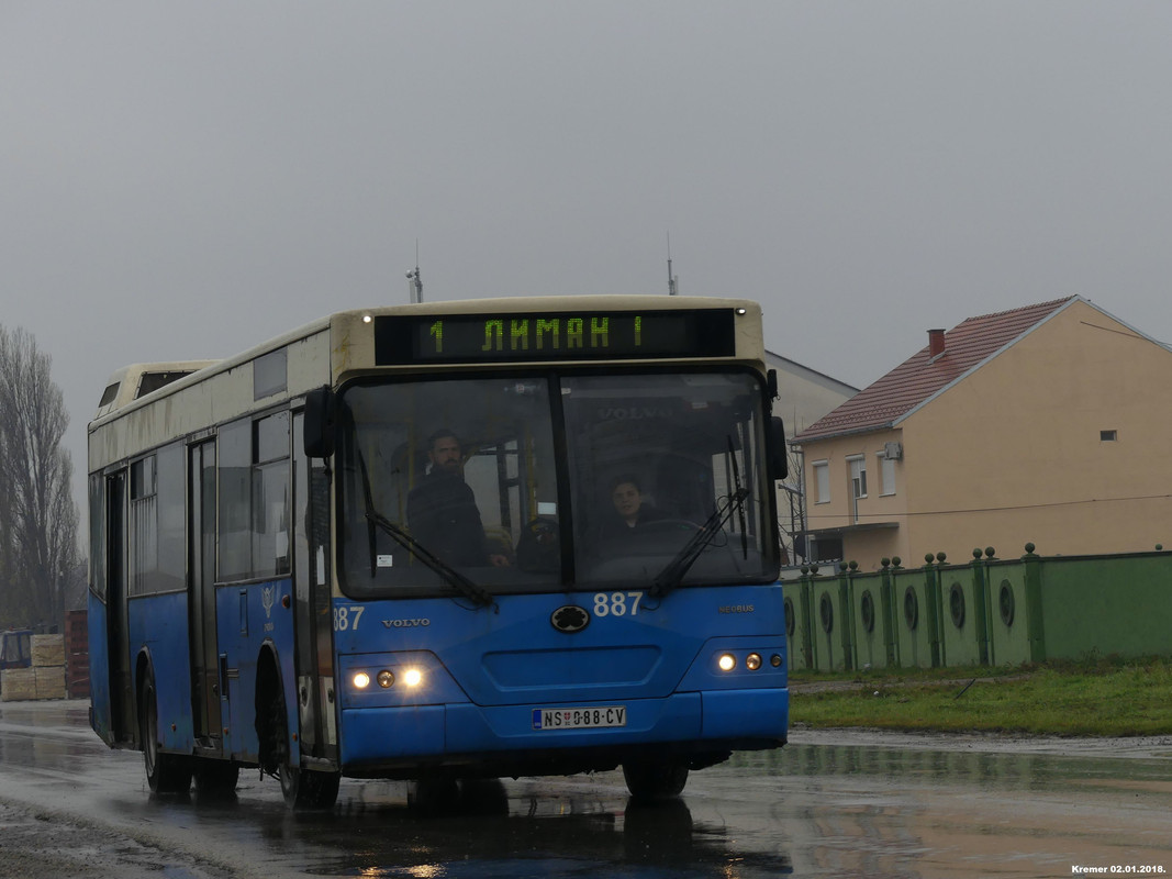 P1000758