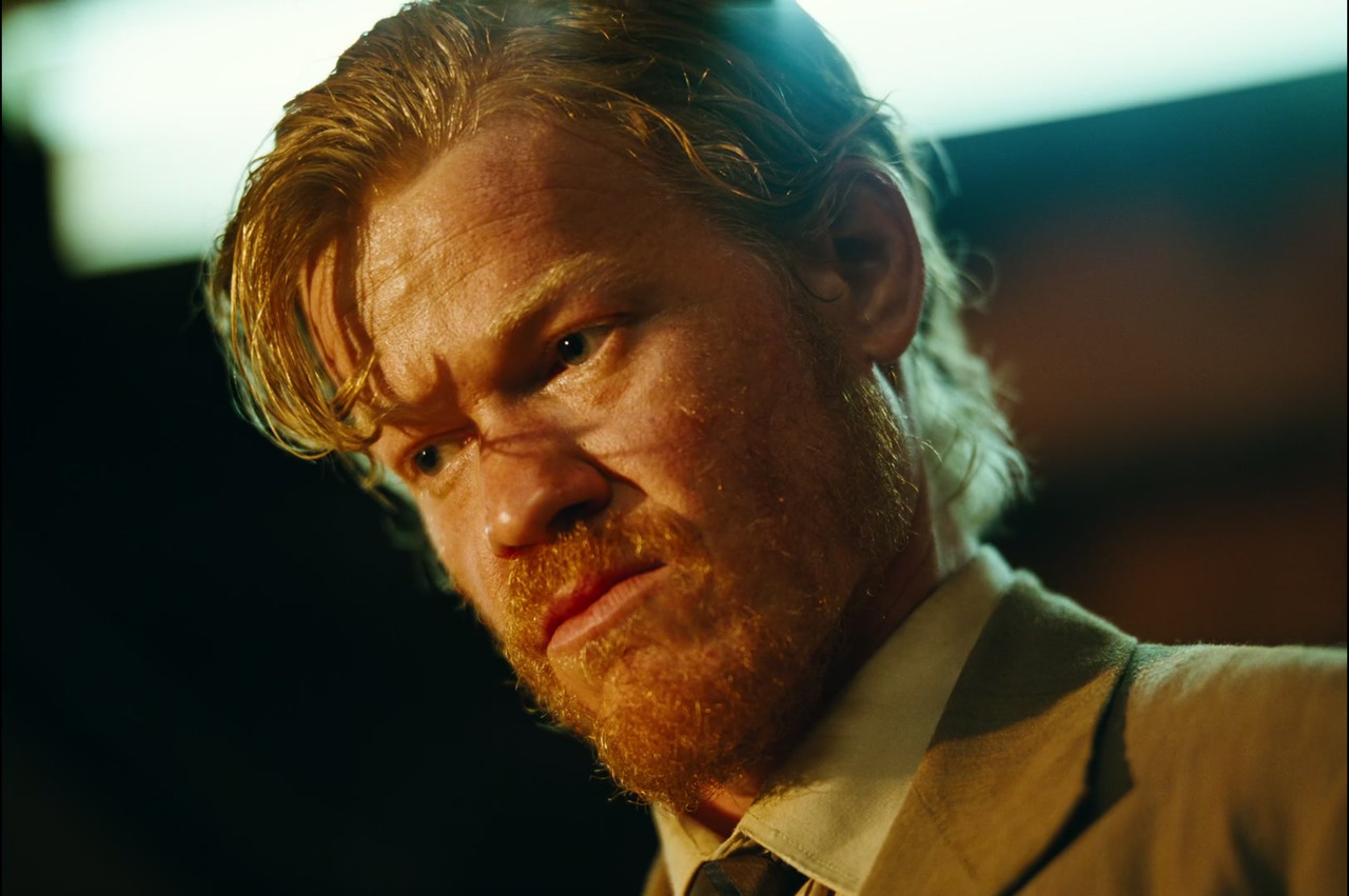 Bugonia 2025 1080p WEBRip x265 KONTRAST mkv frame05