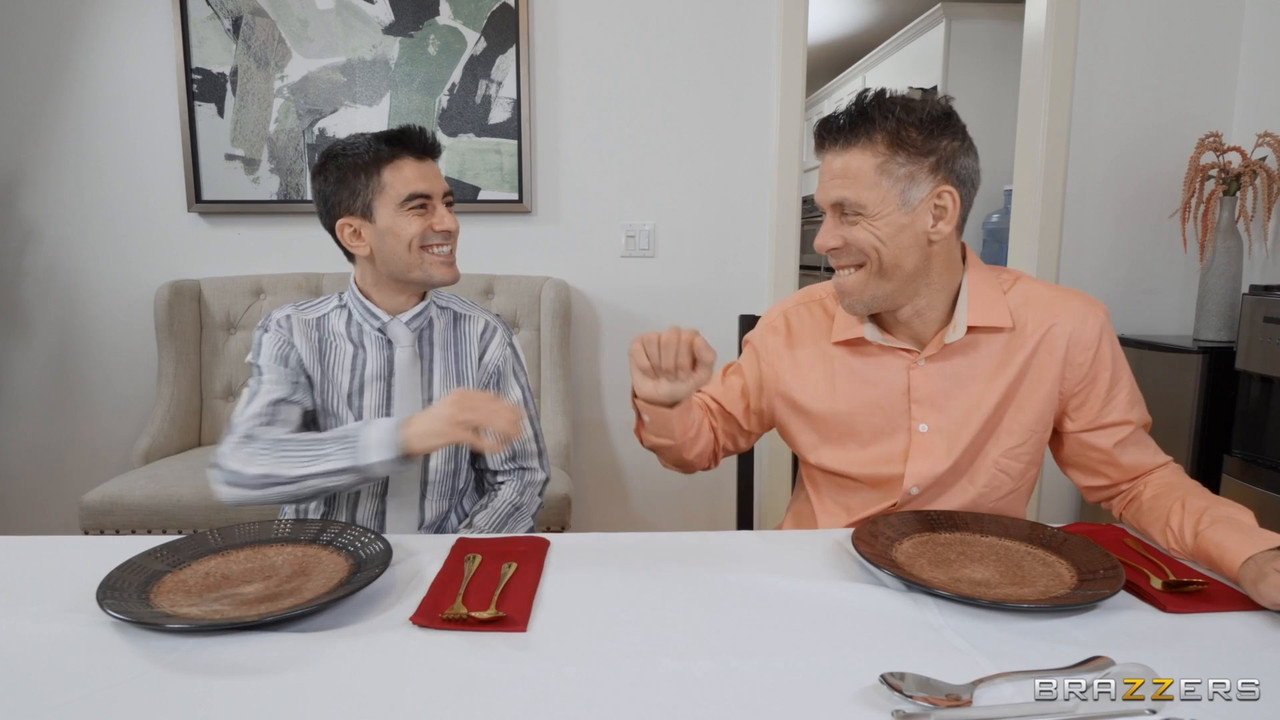 Ryan Reid - Flipping The Table On the Slutty Sneaky Threesome - BRAZZERS.mkv.0003