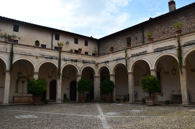 TIVOLI-14 Y 15-9-2023 - Italia y sus pueblos-2018/2019/2023 (50)
