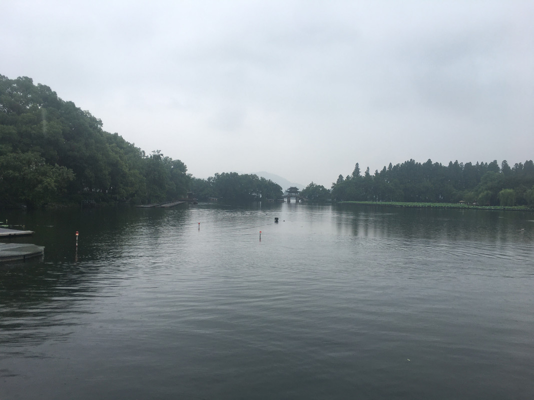 湖面3
