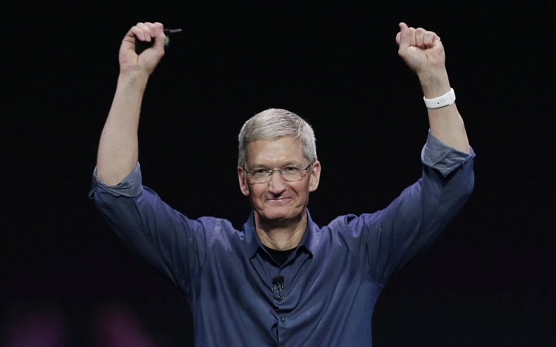 Tim-Cook-Happy