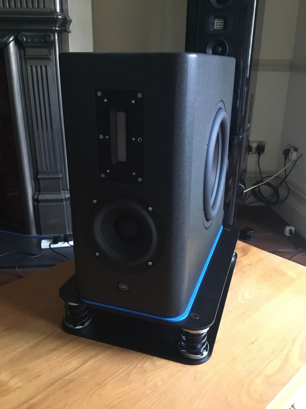 8D26F65C-9A69-4C4E-86AE-010EAF2441AB