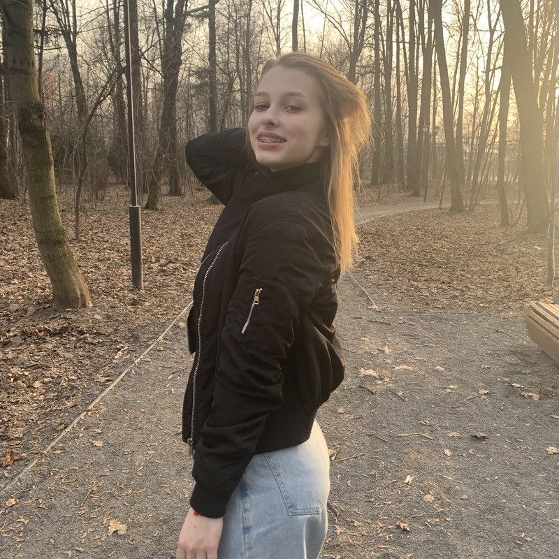 5D80E0F0-286F-433E-8DF8-184872A021E6