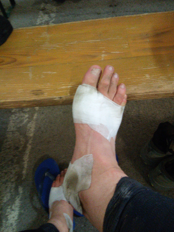 6976CD0F-BFEA-4E33-8A5C-7CAC968AE6B2