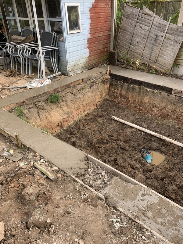 C06E991F-25A0-458F-ACCF-E7718DDB8A78