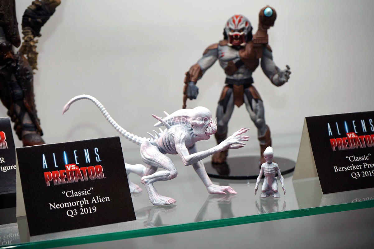 Toy-Fair-2019-NECA-Alien-and-Predator-024