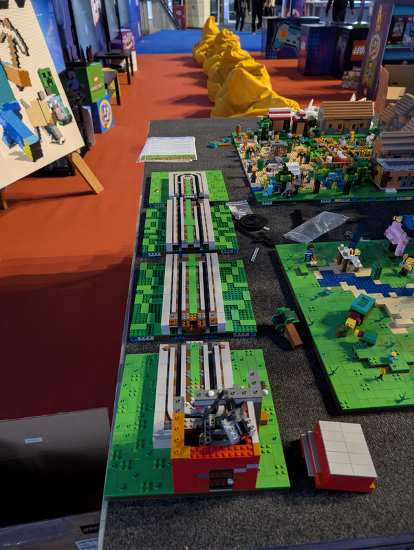 PXL 20251011 061210551