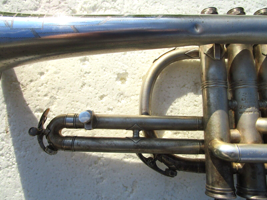 KING 1942-45 MASTER CORNET sn 264933 silver (6)