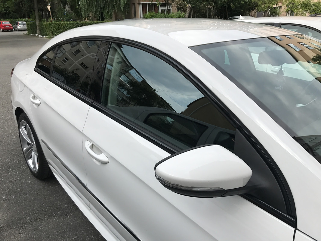 4736B692-572B-4DE6-94AA-B4327D68B077