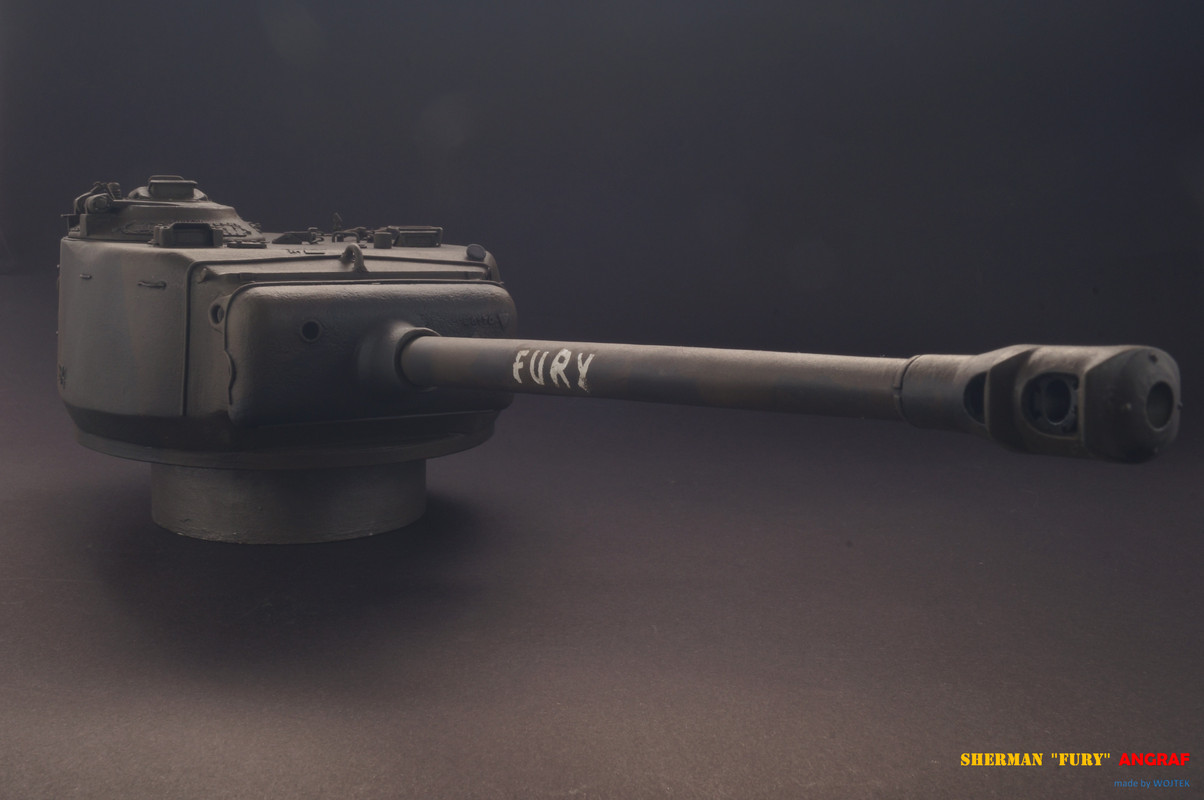 M4A3E8 SHERMAN  FURY 213