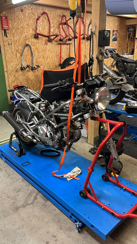 EA76179F 91D9 4202 80D7 D444409C1D54