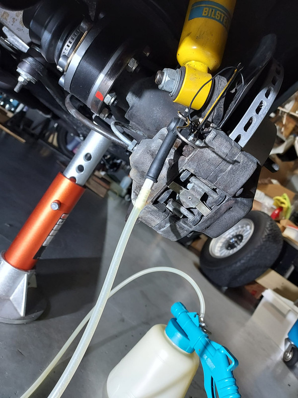 DC21BF84-BA53-40DB-97D2-41F038DF9364