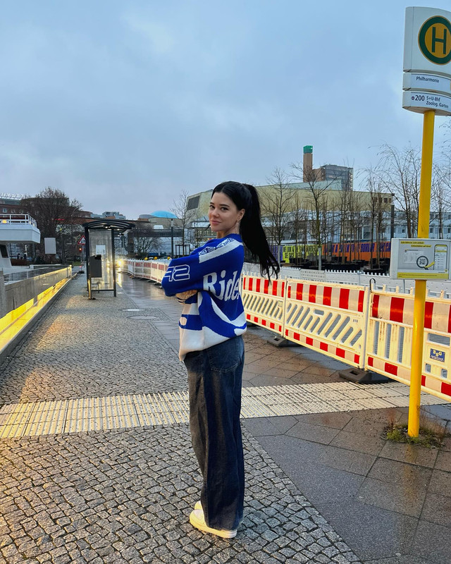 فانيسا رينهارت تظهر بإطلالات جريئة على الشاطئ  Vanessa-rhd-1718889855669