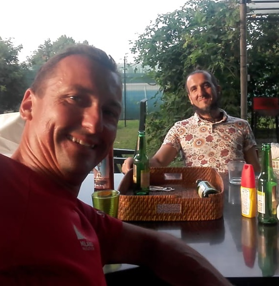 851AEBE2-FDC1-460C-8927-1CB356EF95AE