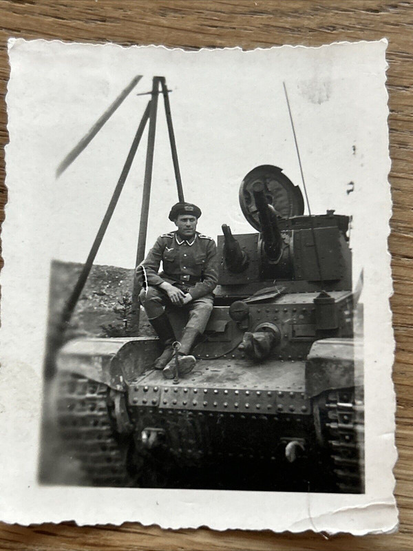 Foto Wk2 Wehrmacht Soldaten Panzer Kampf Front 2 Panzer Division (4)