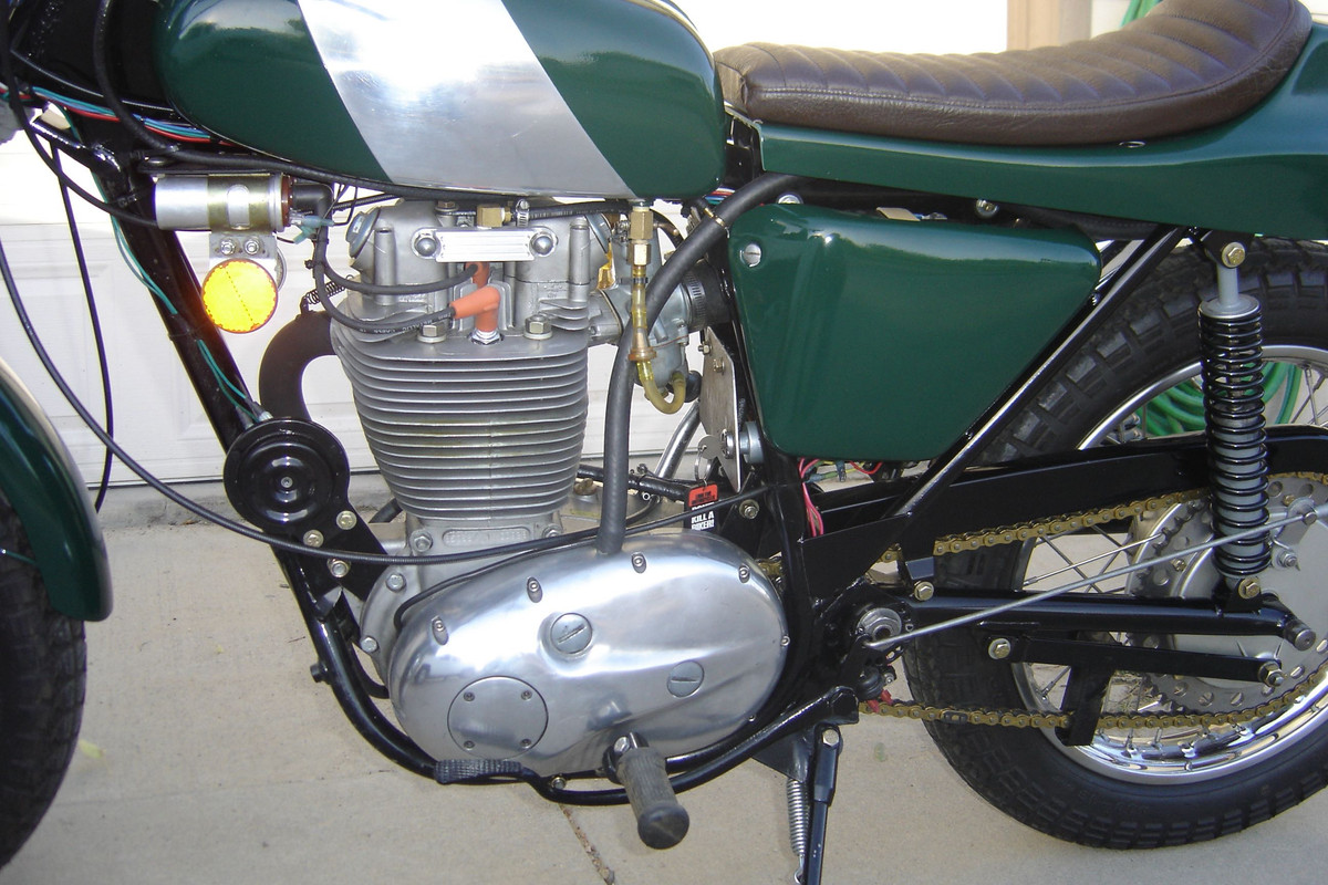 B50 tracker venting hose