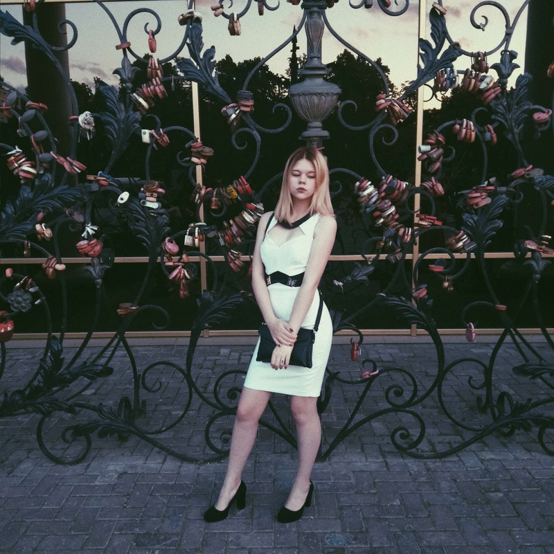 A90284E2-A814-4D2B-A886-52D2CFF11DD8