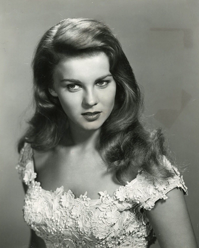 Ann-Margret_me71