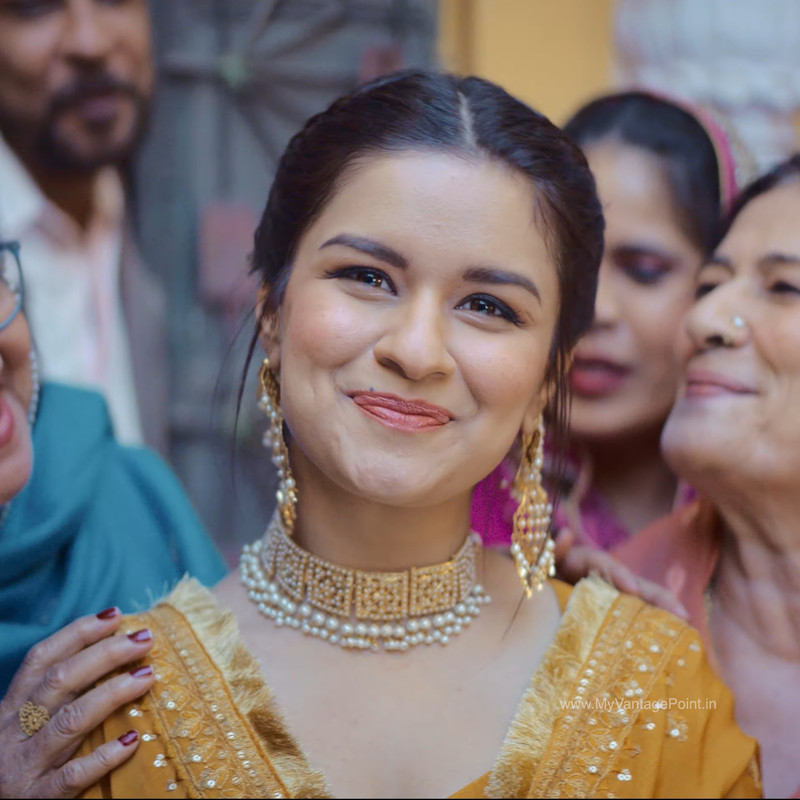 mobile-hd-wallpaper-of-avneet-kaur-in-tiku-weds-sheru-2023