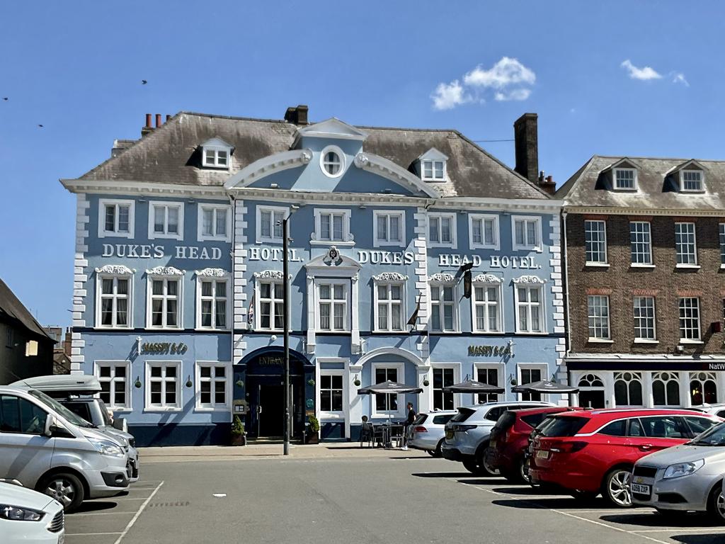 Пёстрая лента. Путешествие по сельским дорогам Англии в мае 2025 г.