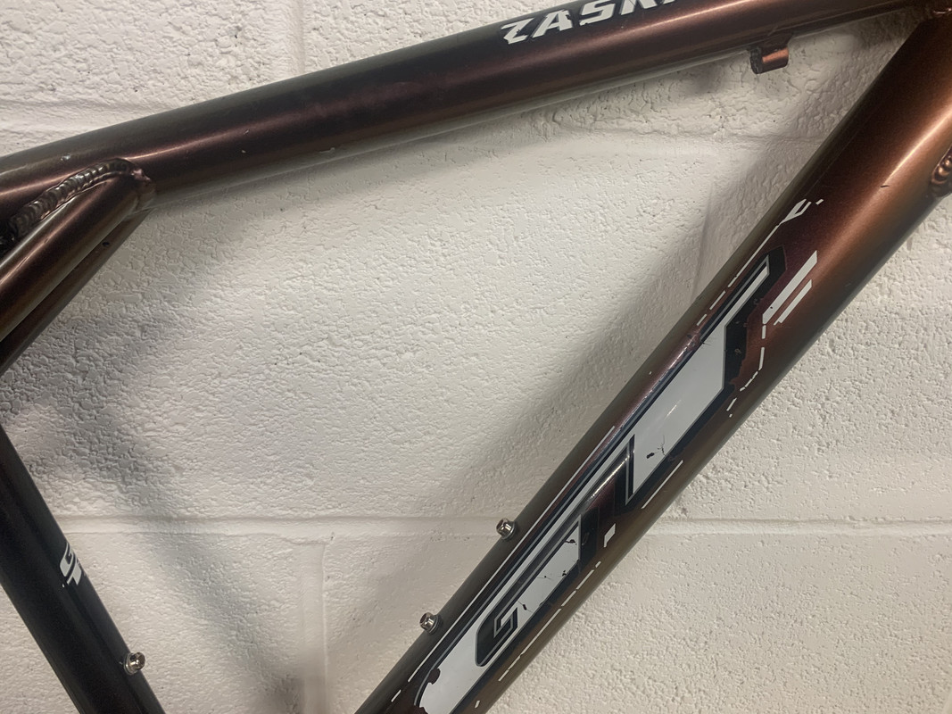 9B5C5C0E-28B6-4BE5-B221-F24C907E4B53