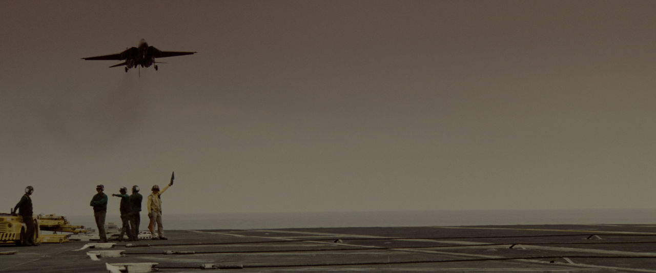 Top.Gun.1986.ITA.ENG.2160p.UHD.BluRay.x265.10bit.HDR-MeM.mkv_snapshot_00.10.48_[2020.05.20_15.59.55]