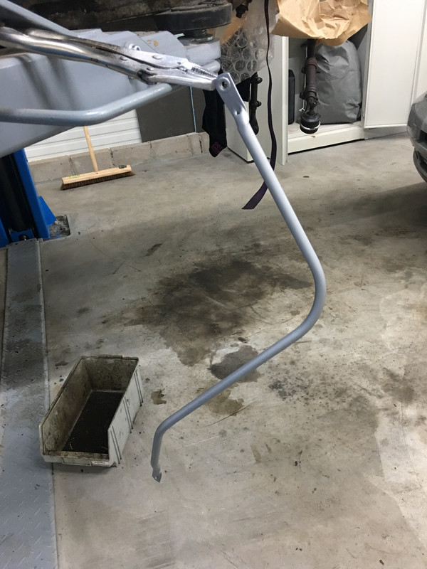 B3B6A28E-7531-4CA0-8B5E-88729289567A