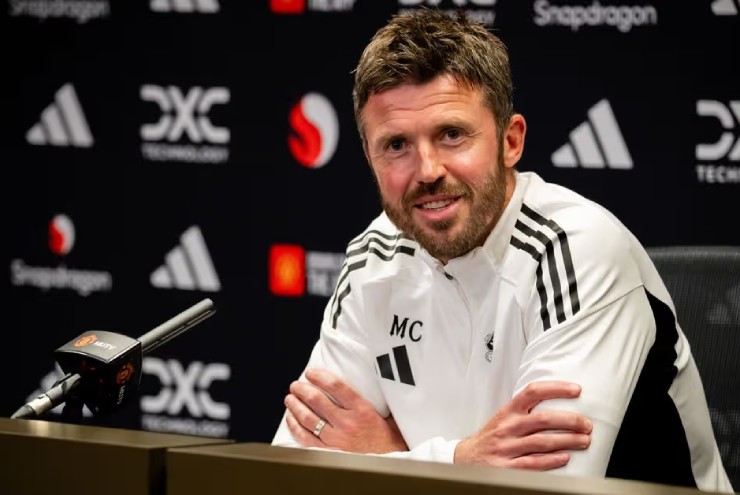 Bí quyết thành công của HLV Carrick tại MU: Nghệ thuật của sự “nhàm chán”