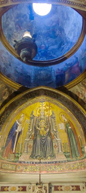 Roma-Nápoles-Roma, escapada cultural - Blogs de Italia - Nápoles, la caótica y desaliñada Nápoles (35)