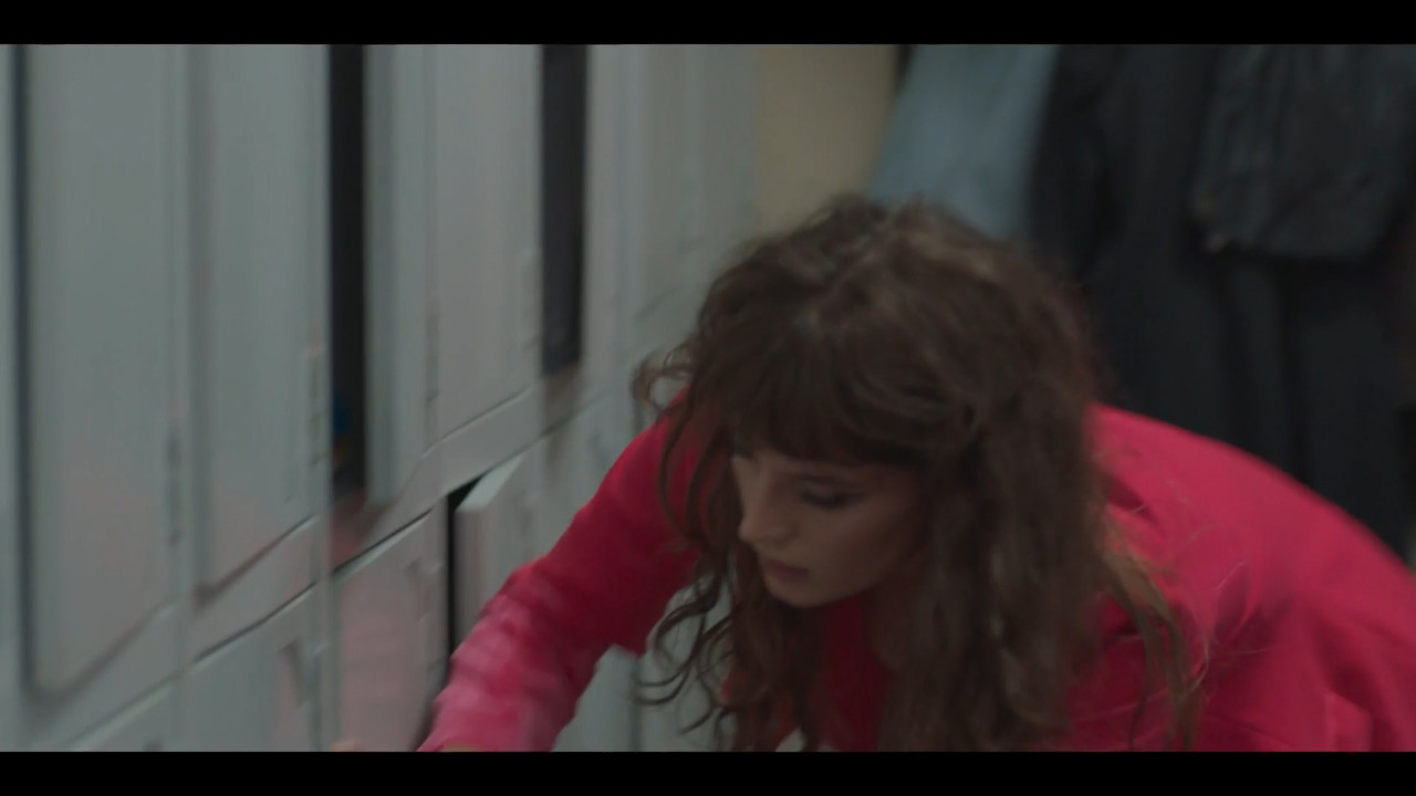 2023-04-08_21_35_BBC1_Casualty_37x26_Welcome-to-the-Warzone.mp4_snapshot_00.17.31.110