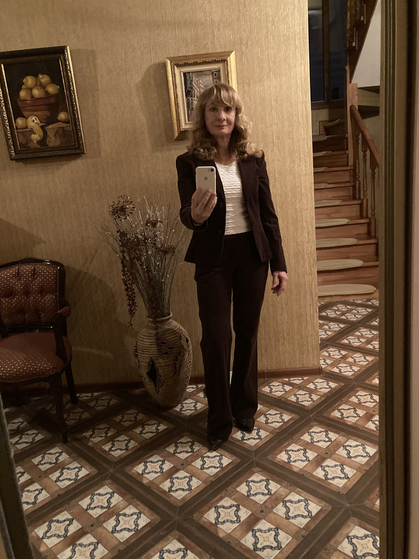 F07187F5-49C3-4464-99E5-4FCCBAEC47E2