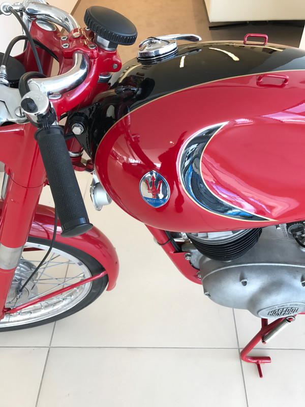 A5BE012C-78EF-46AF-8416-56E958D20197