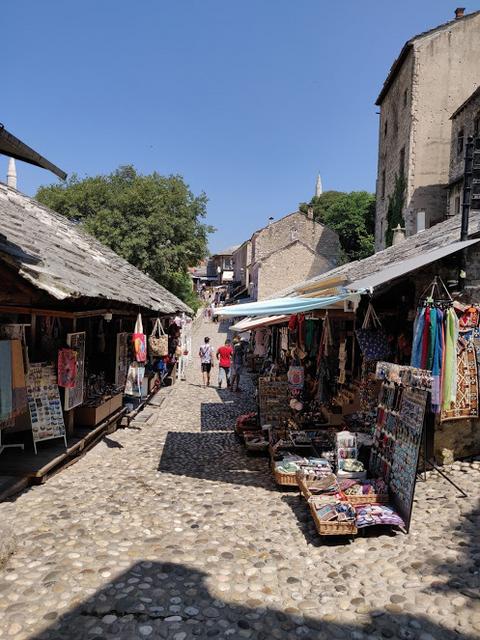 10 días por Eslovenia, Croacia y Bosnia con 3 niños. - Blogs de Europa Oriental - Sabado: Entramos a Bosnia parando en Mostar, Jablanica y Sarajevo. (2)