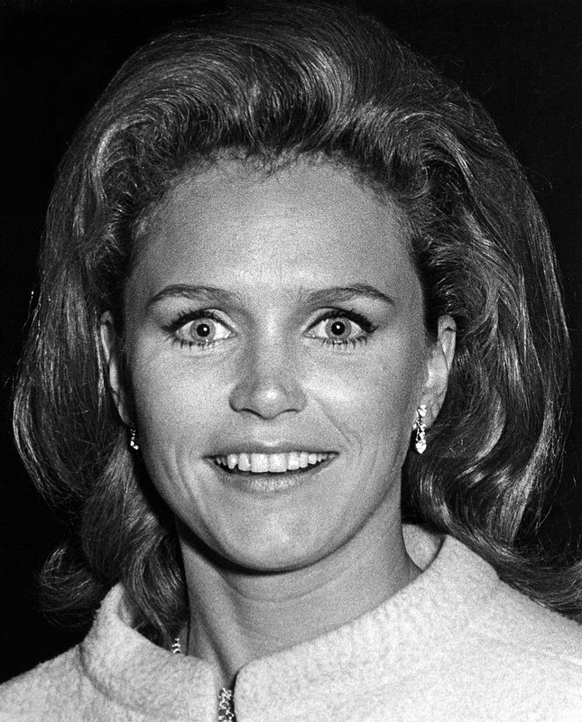 Lee_Remick_d43