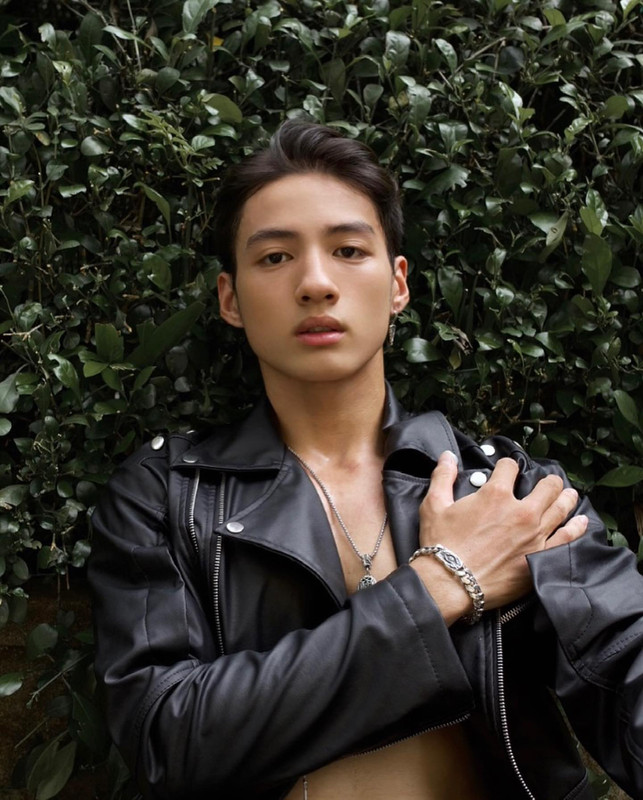 Photo by Duc Vuong 👑 on June 19, 2023. May be an image of 1 person. (1)