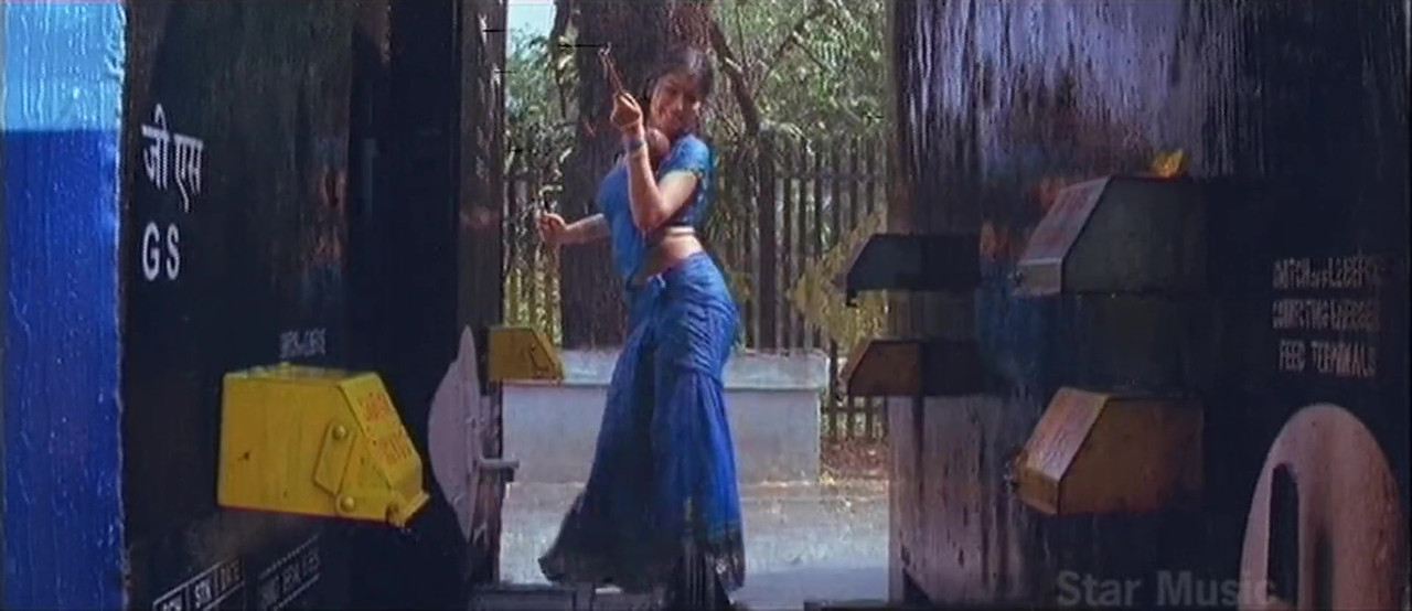 vlcsnap-2021-12-20-00h38m23s689