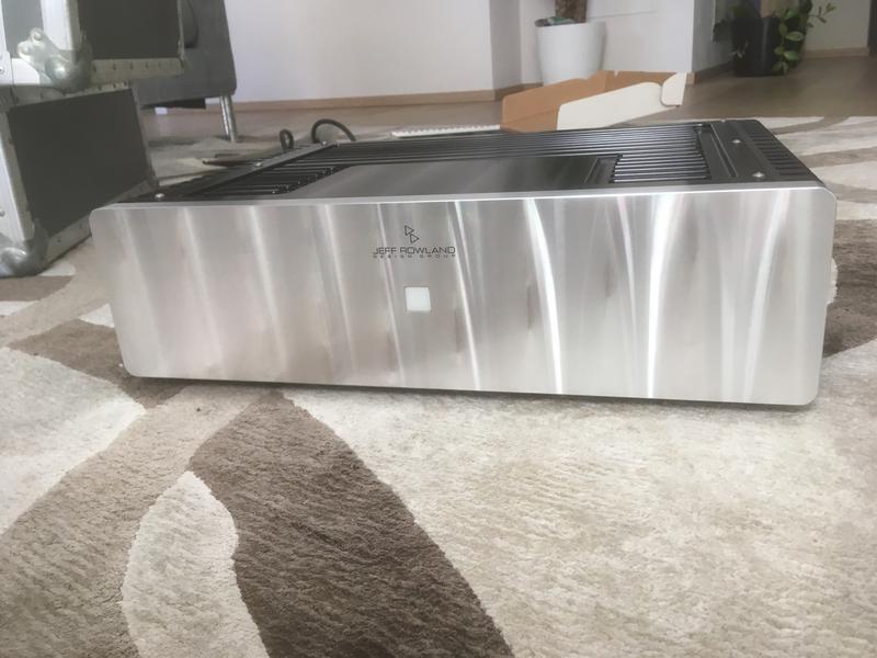 CBA7EADA-818D-4EDD-8623-A88105EFBFFF