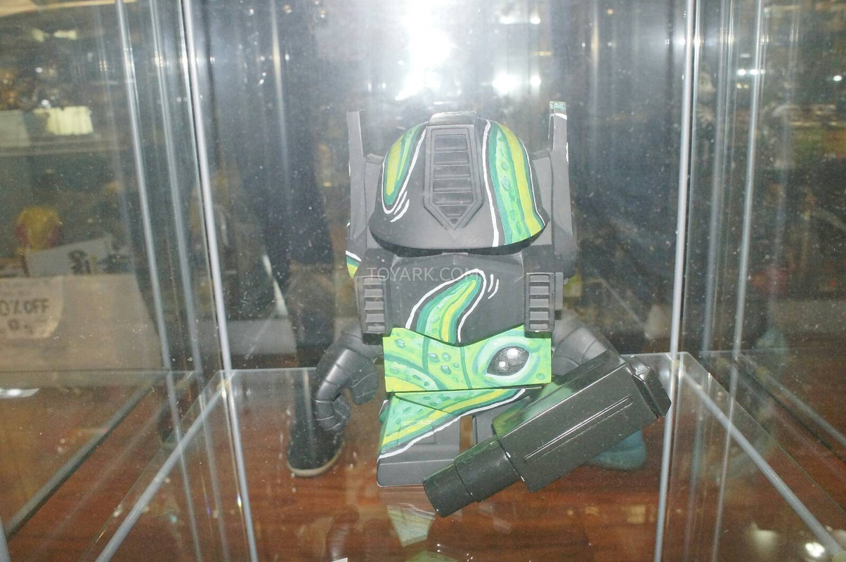 Transformers-Art-Show-016_1392517070