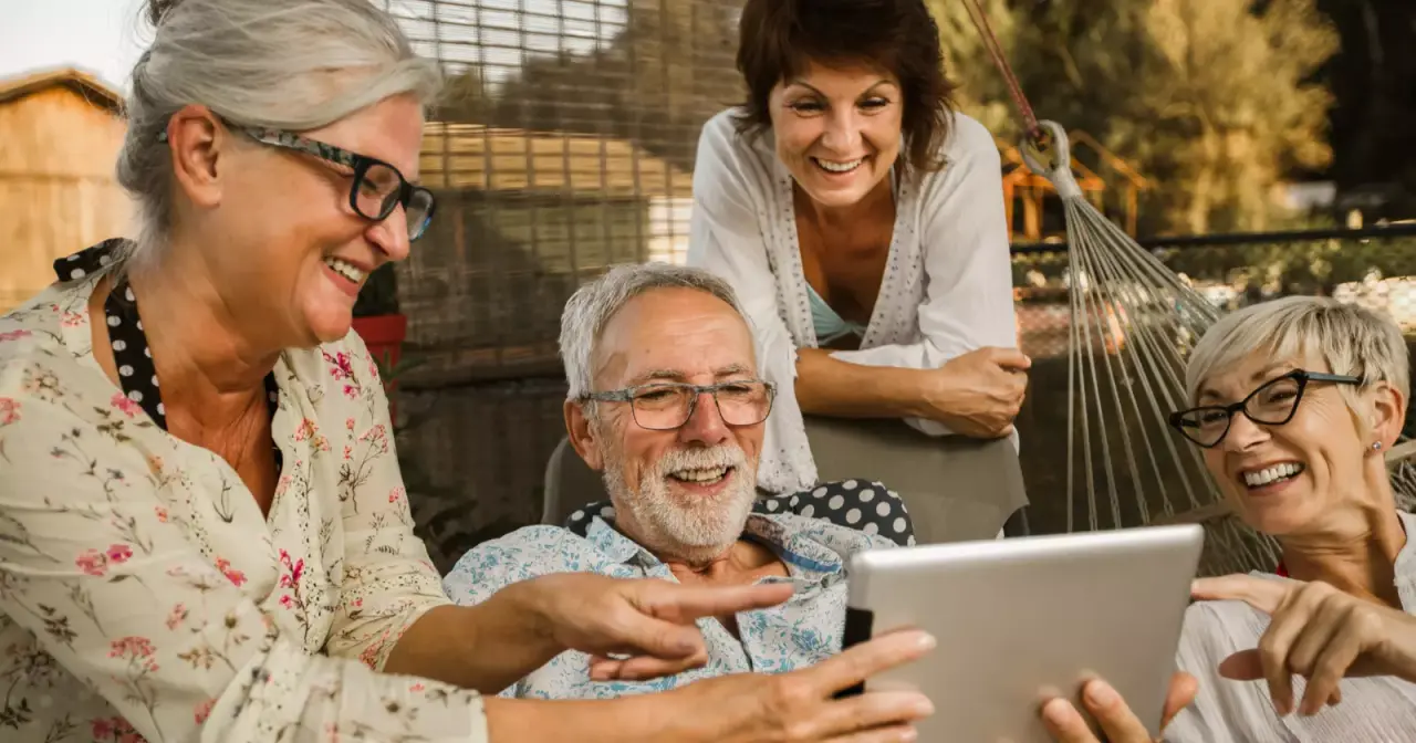 TECH INTEGRATION IN YOUR SENIOR CARE FACILITY