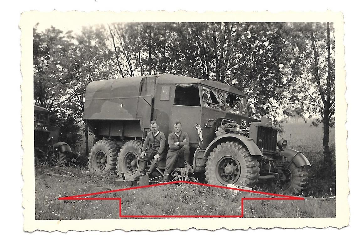 Foto 1944 Erbeutete Schwere Grosse Gelände LKW I