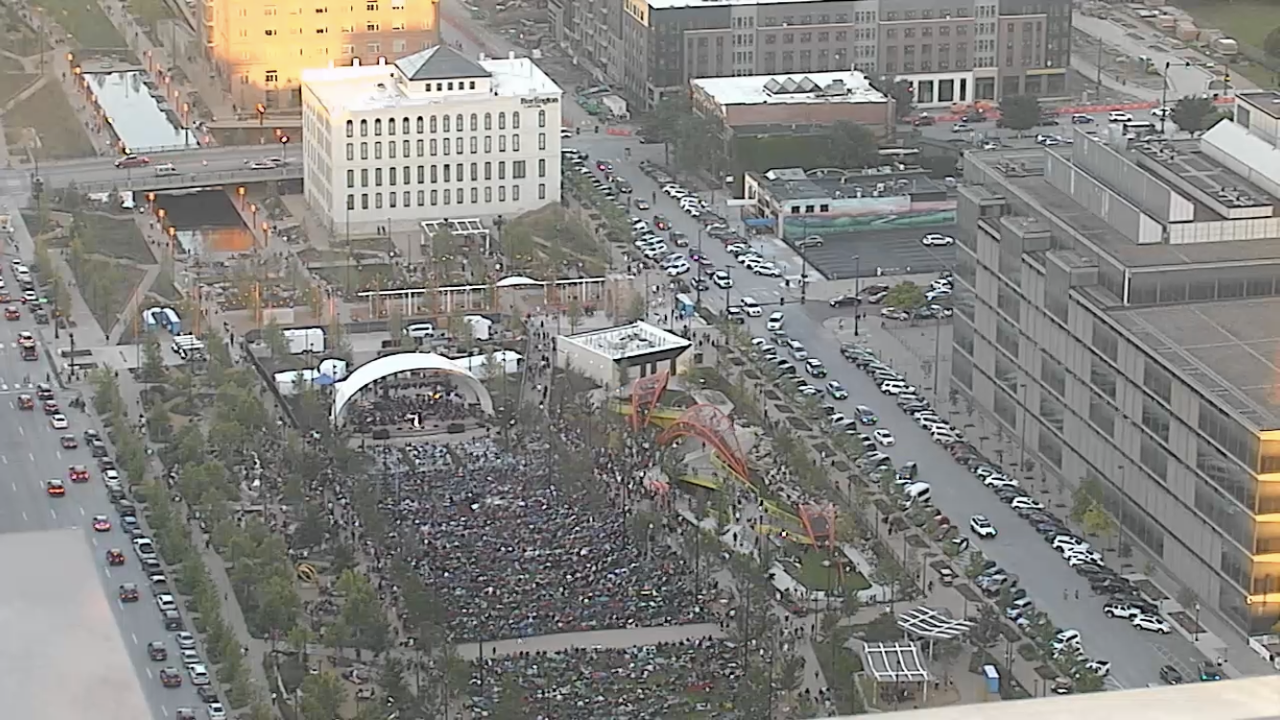 9D78A21F-CF1B-4CAD-93EA-A986C403AF01