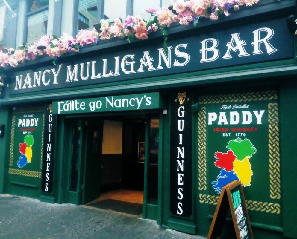 Nancy-Mulligans-Bar-Belfast